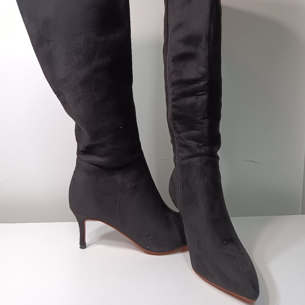 Suede Black Bellow Knee Heel Boots Size 7 {CH}
